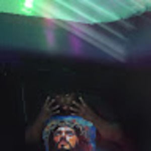 Meet your Posher, Officiala!ze